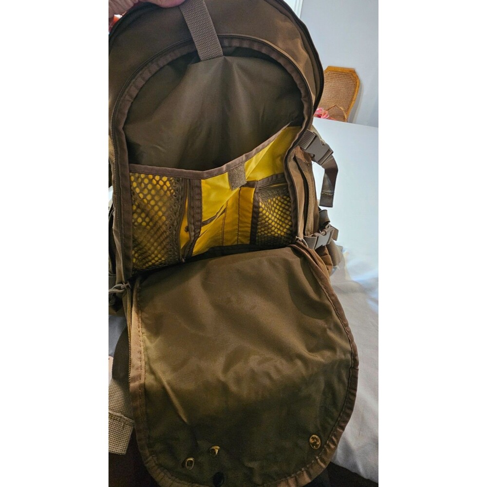 SOC Sandpiper Of California Three Day Pass Tactical Backpack Coyote Brown MOLLE - Picture 12 of 14